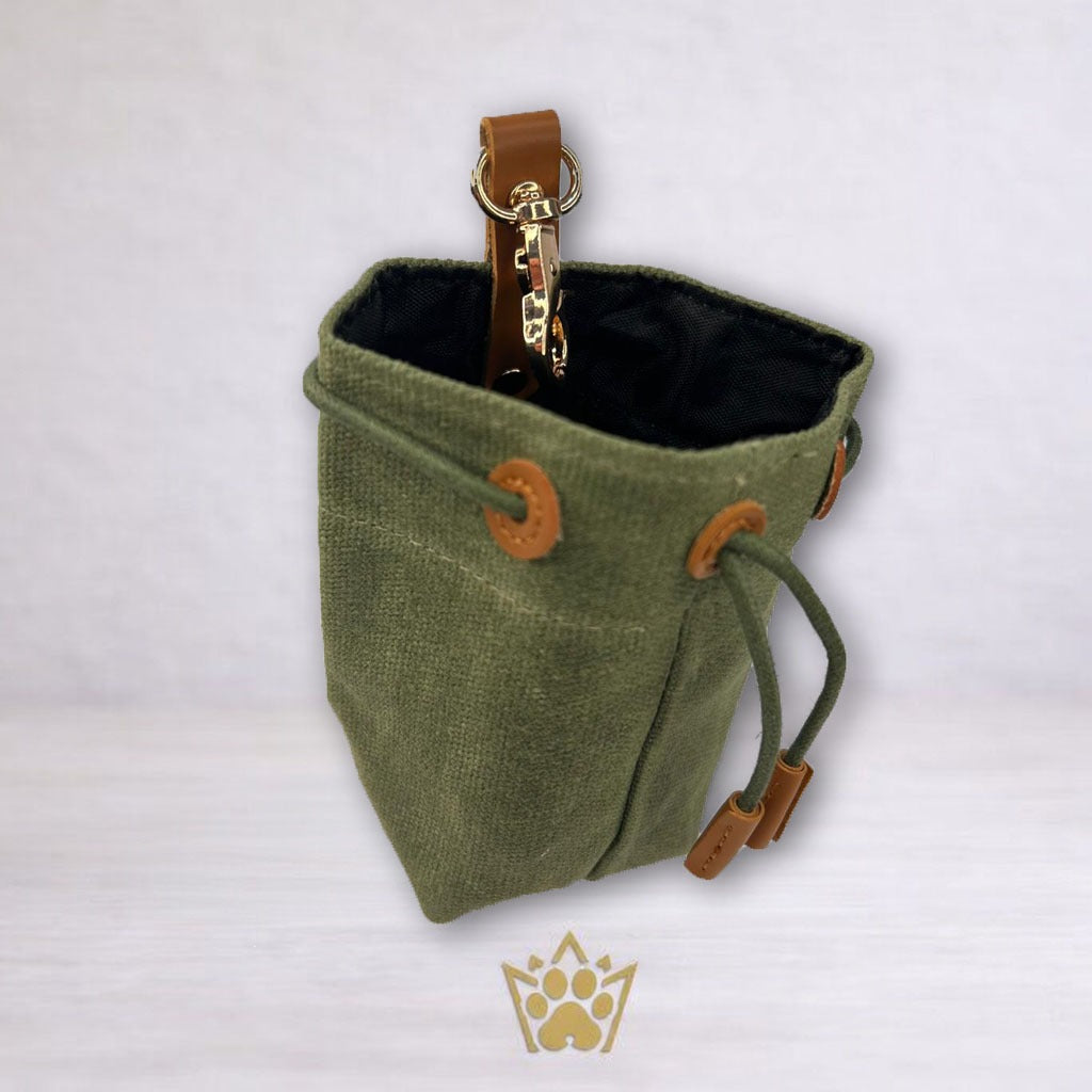 Bolsa Porta Premios para Mascotas | Entrenamiento y Paseos – The Royal Pet Club