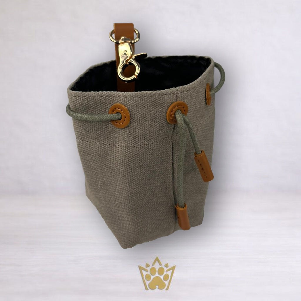 Bolsa Porta Premios para Mascotas | Entrenamiento y Paseos – The Royal Pet Club